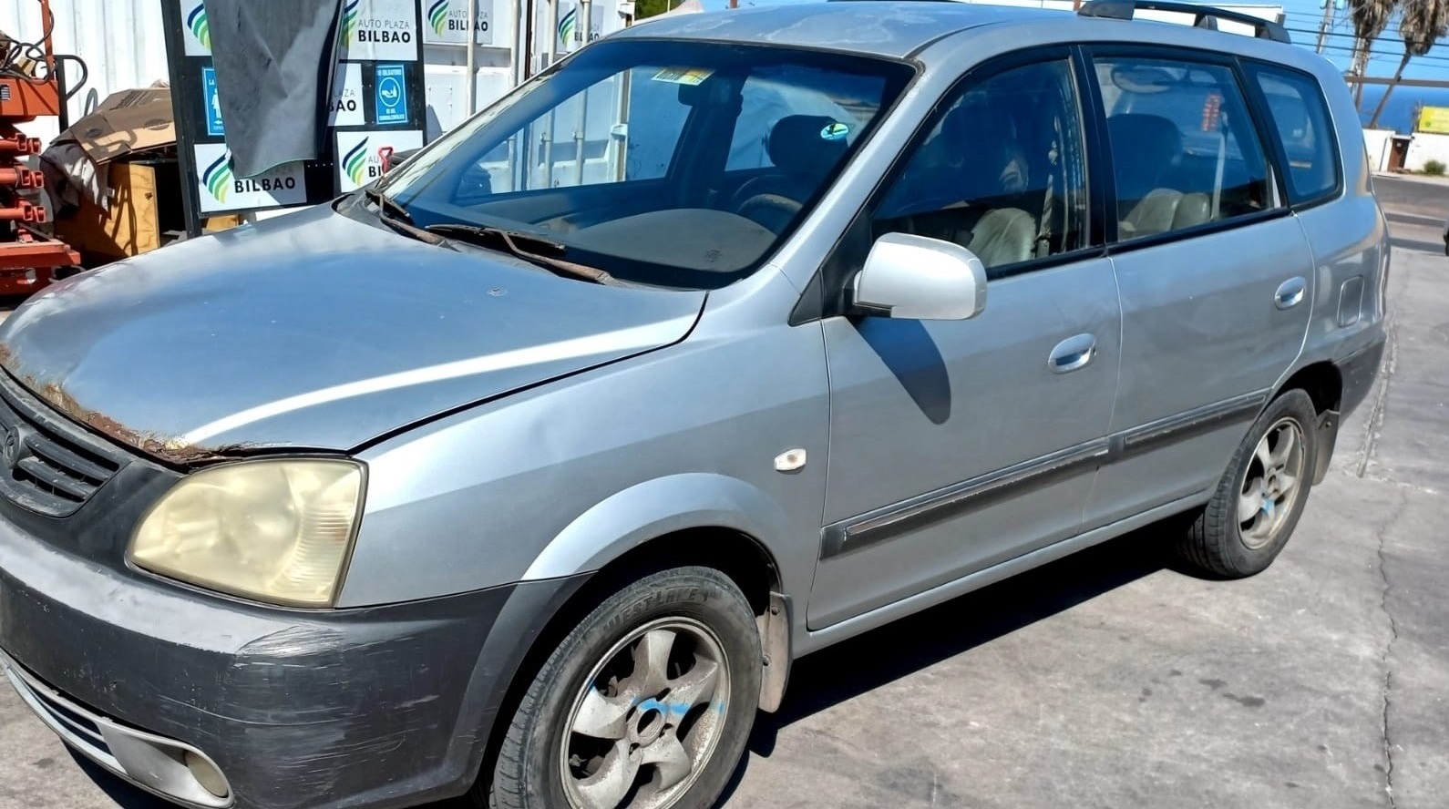 Kia Carens 2002